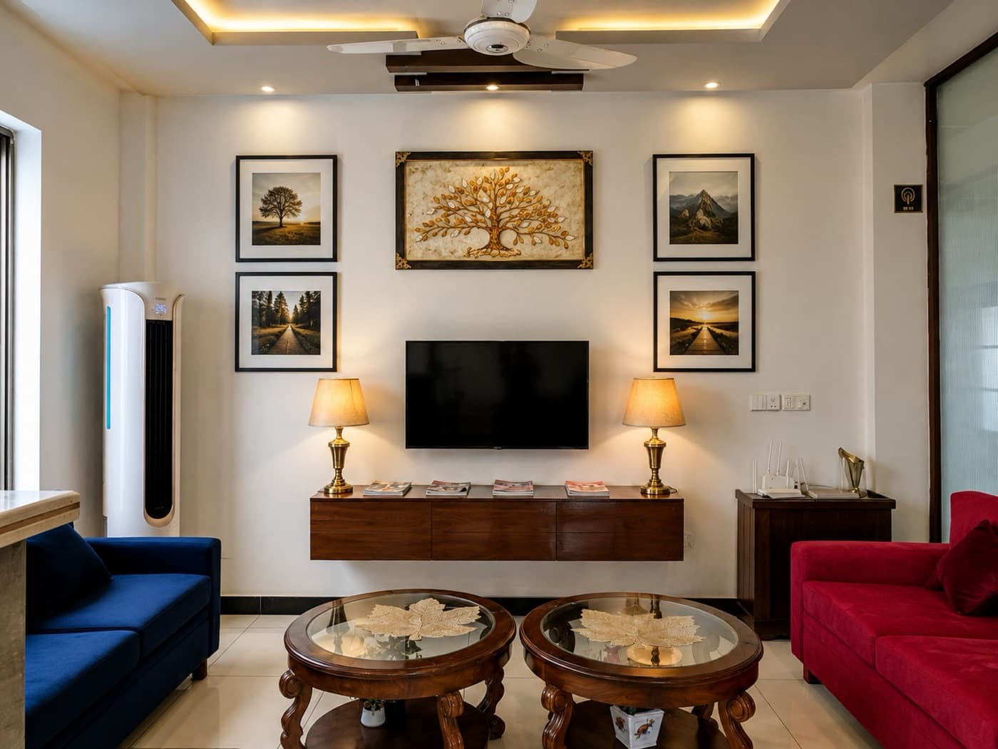 Royal Mark Hotel — the guest sitting lounge